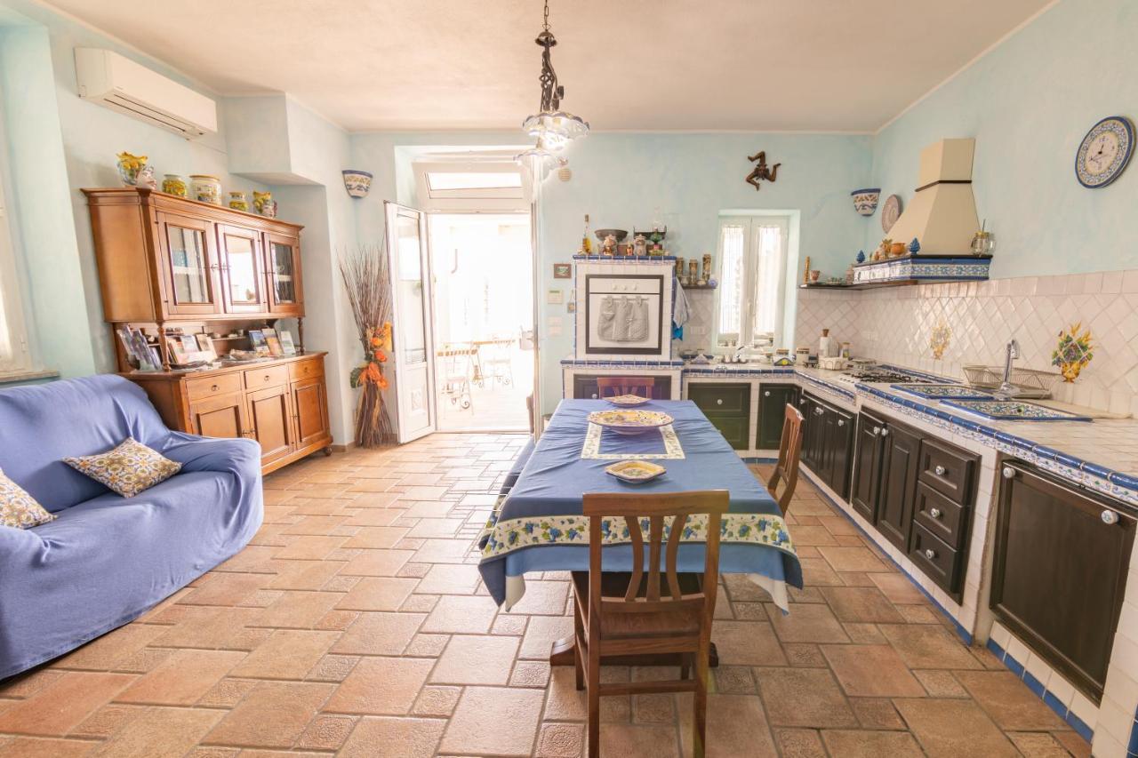 B&B Ottocento Sul Mare Ница ди Сицилия Екстериор снимка