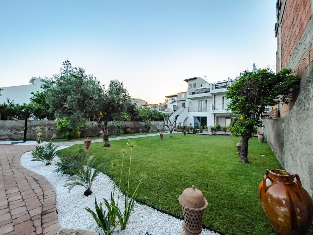 B&B Ottocento Sul Mare Ница ди Сицилия Екстериор снимка