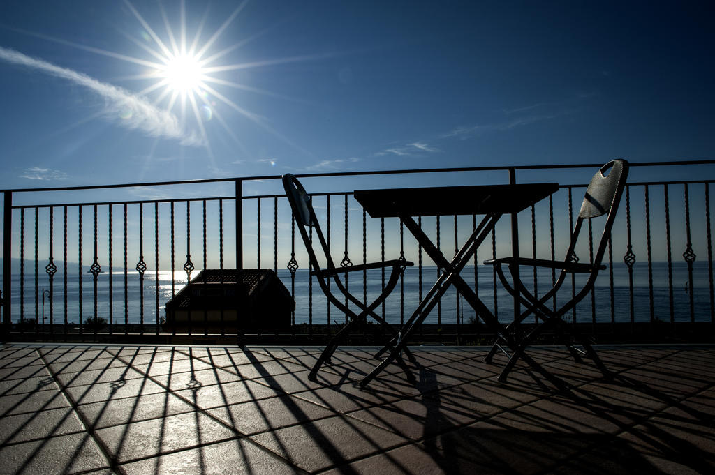 B&B Ottocento Sul Mare Ница ди Сицилия Екстериор снимка
